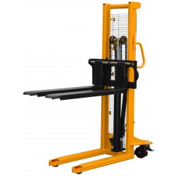 WRHS1516 Mast Pallet Stacker with Adjustable Forks 1600mm 1500kg - 