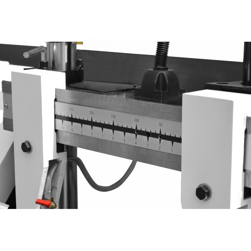 Automatyczna, kolumnowa przecinarka taśmowa CORMAK H260SA | Producent CORMAK