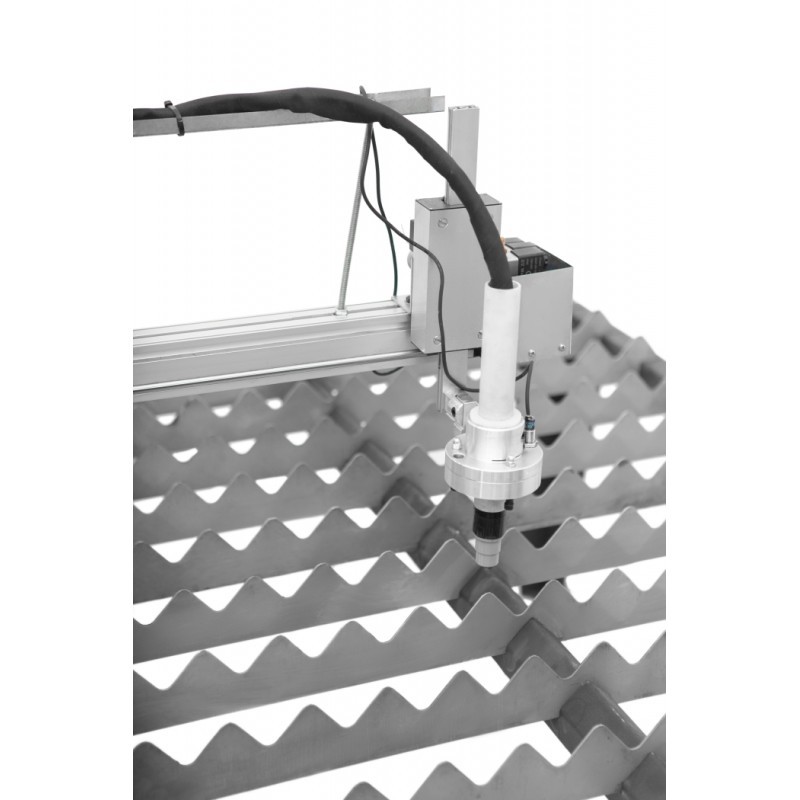 Wypalarka plazmowo-gazowa PW-1530 AST 1500x3000 + kompresor Luft 1000 + źródło SPARTUS ProCUT 125CNC