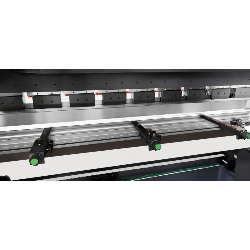 PRASA HYDRAULICZNA KRAWĘDZIOWA ULTIMATE 130x3100 Cybelec 4+1 OŚ SERVO | Producent CORMAK