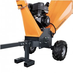 BROYEUR DE BRANCHES À ESSENCE R1500 - 