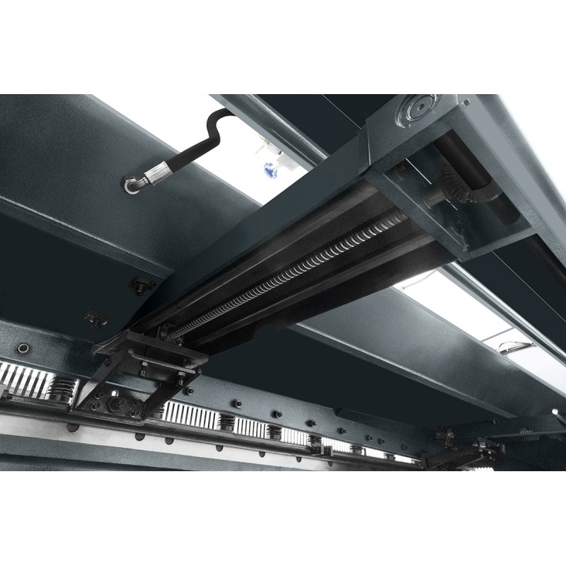Hydrauliczne nożyce gilotynowe NC SHARK 4x2000
