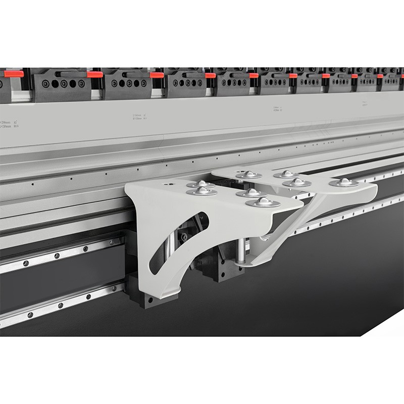 Prasa krawędziowa hydrauliczna CORMAK CNC SERVO ELITE 125×2500 DA-53TX | Producent CORMAK