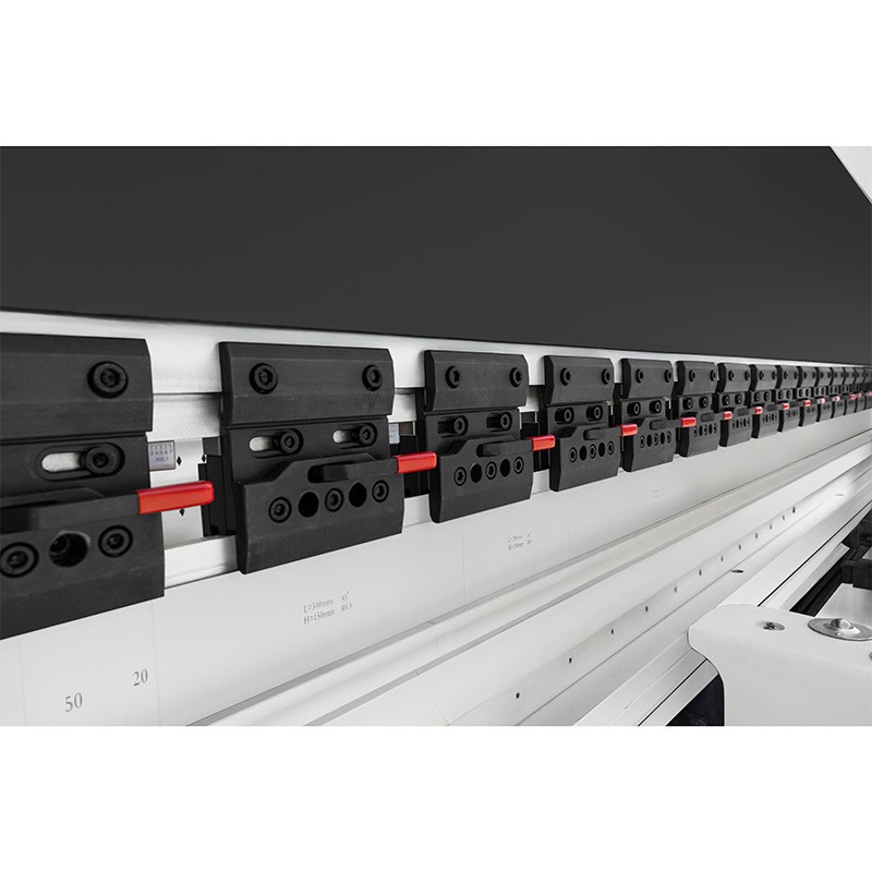 Prasa krawędziowa hydrauliczna CORMAK CNC SERVO ELITE 80×2500 DA-58T