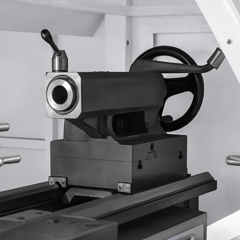 Tokarka konwencjonalna ze sterowaniem NC CORMAK EASY NC-500x1000 | Producent CORMAK