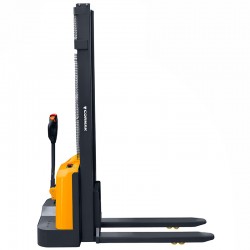 Elektryczny wózek masztowy Q15E35-2 (udźwig 1500 kg, podnoszenie 3500 mm) - 