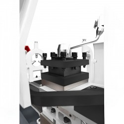 Konventionelle Universaldrehmaschine CORMAK GOLIAT 660x3000 - 