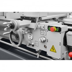 Konventionelle Universaldrehmaschine CORMAK 660x3000 - 