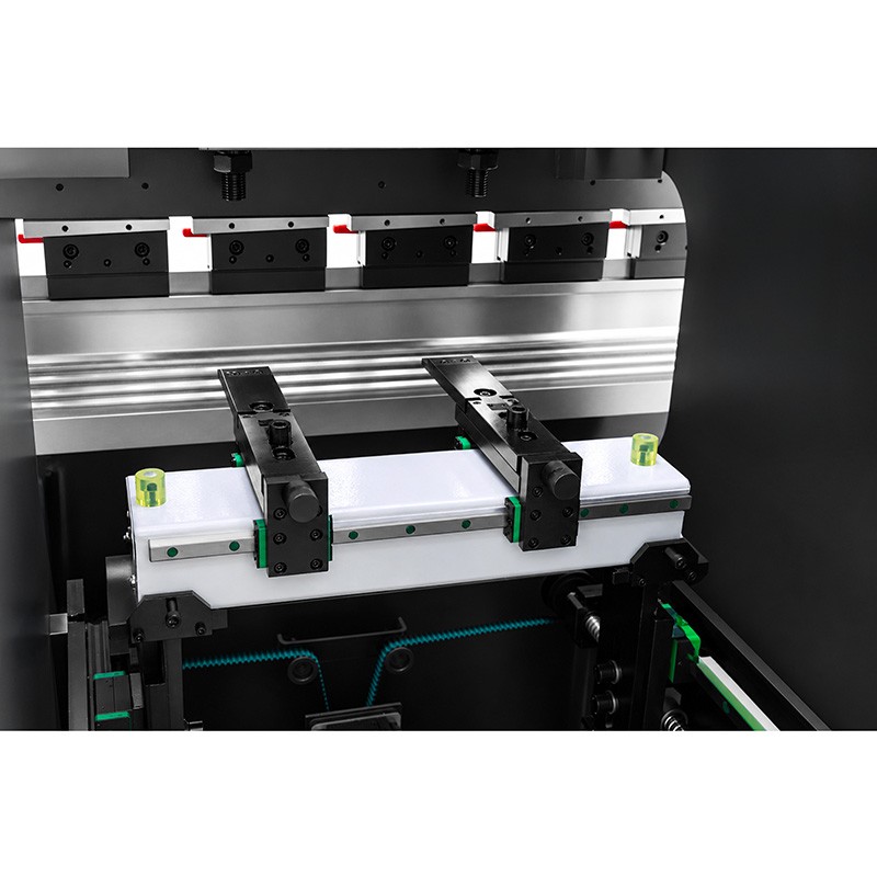Prasa krawędziowa hydrauliczna CORMAK CNC BASE 40x2500 | Producent CORMAK