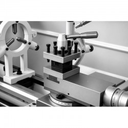 Konventionelle Universaldrehmaschine CORMAK TORNADO 360x1000 PLUS + Drehmeißel + mitlaufende Spitze - 