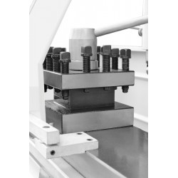 Tornio universale convenzionale CORMAK 660x2000 - Przemysłowa tokarka 660x1500/2000/3000