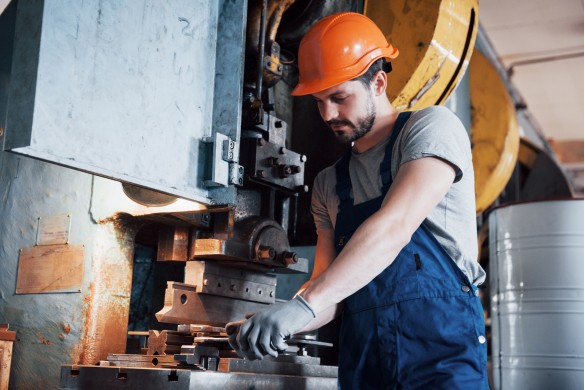 Blechschere - wie wählen Sie die richtige Maschine für Ihre Werkstatt?
