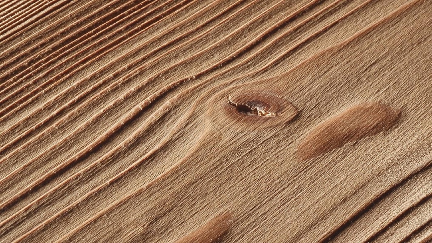 How and with what to sandblast wood?