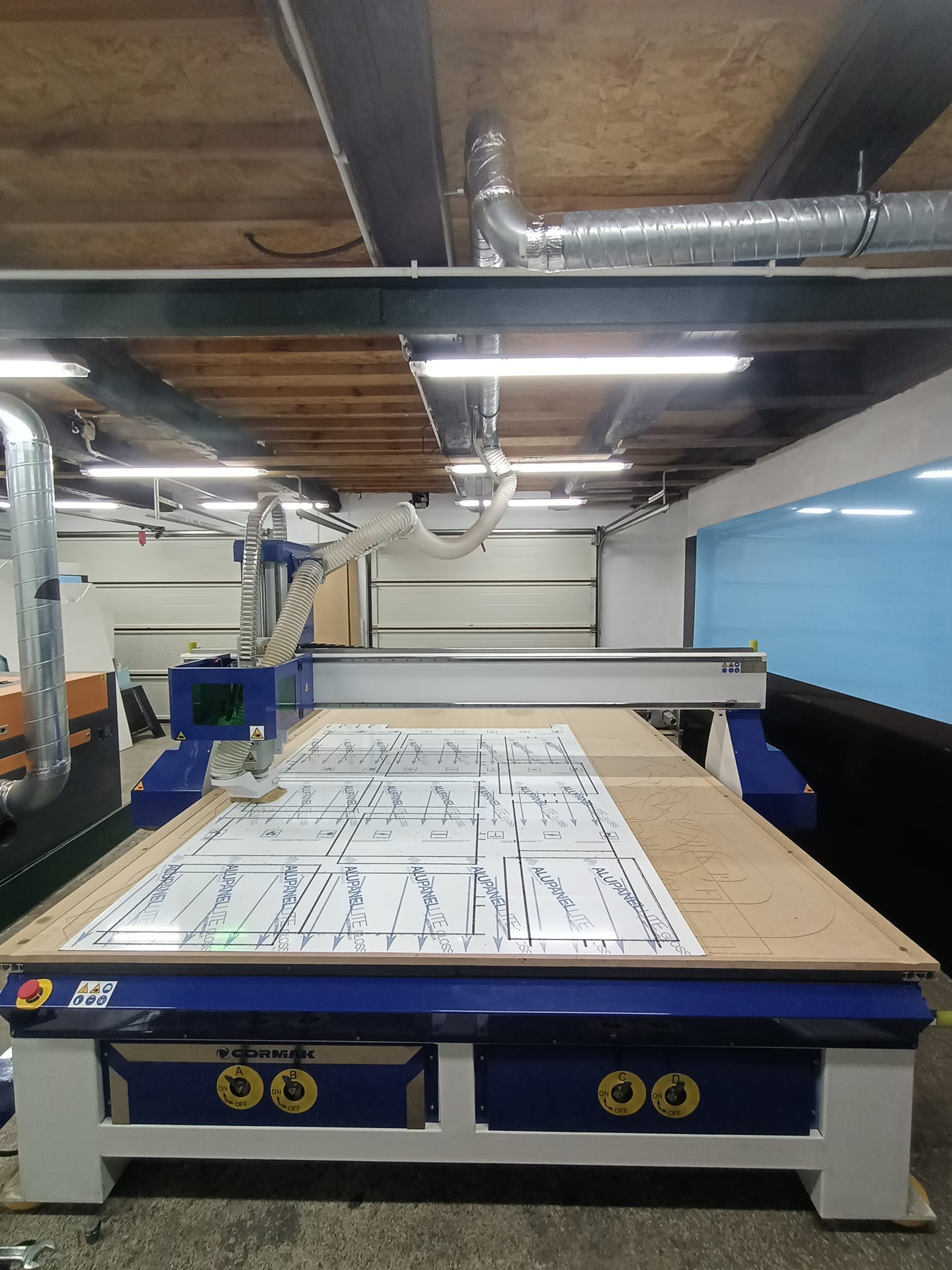 CNC CORMAK C2040 PREMIUM Vakuumpumpe