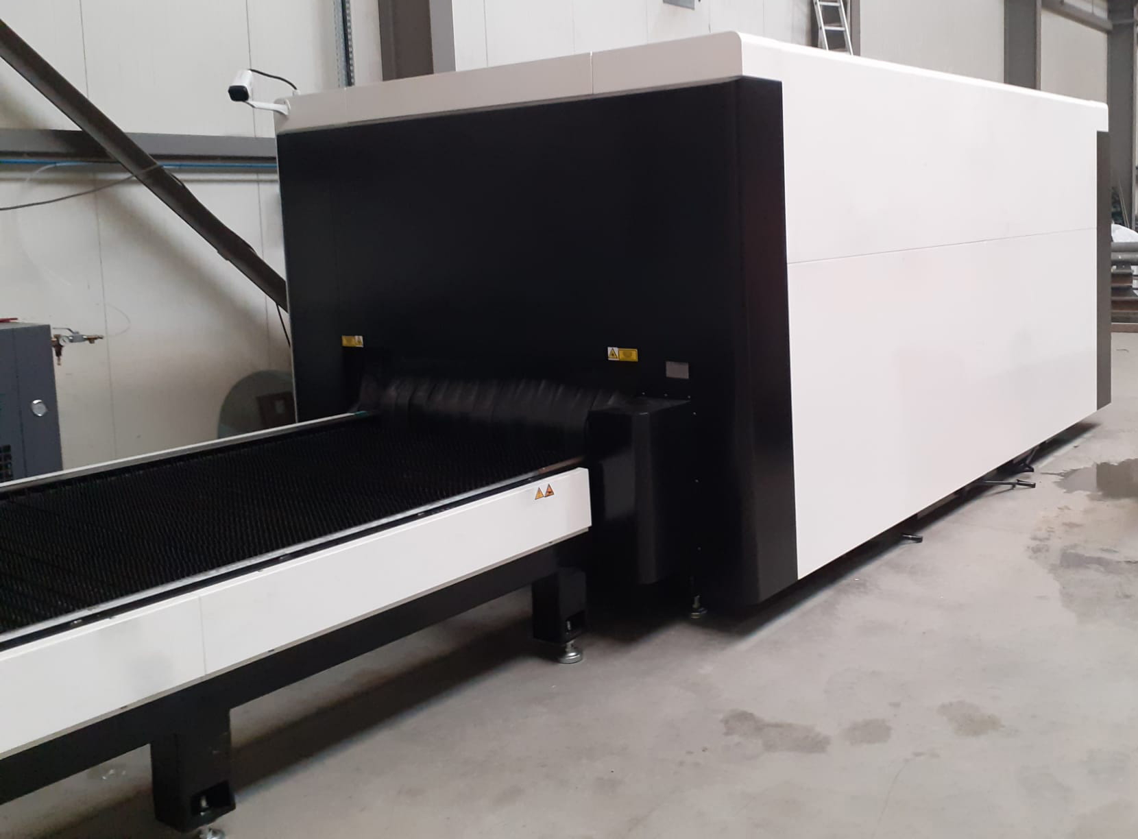 Laser FIBER LF3015GEP 6000W