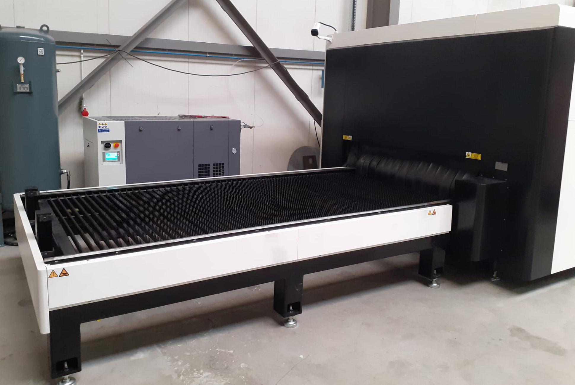 Laser FIBER LF3015GEP 6000W