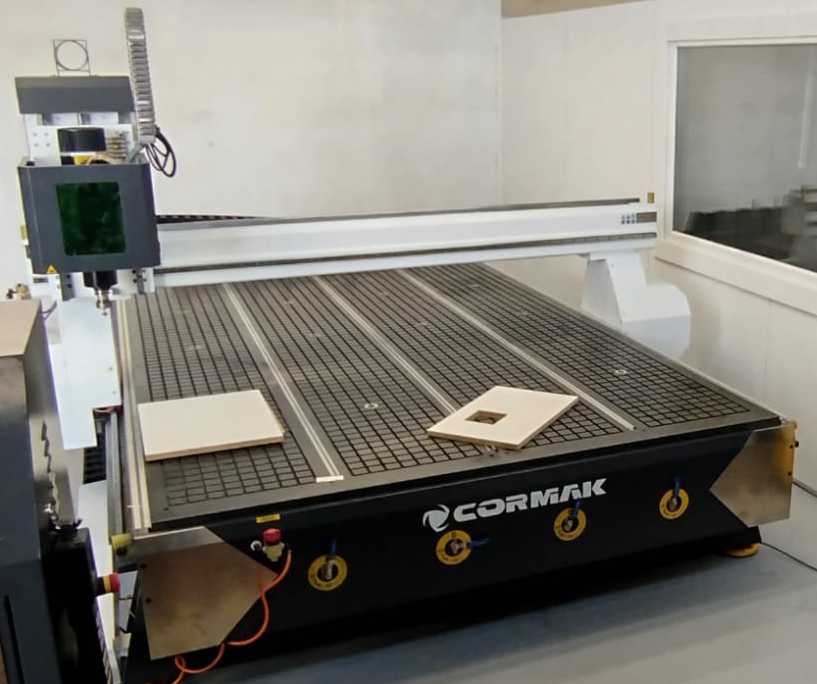 CNC-Fräsbohrplotter C2030ATC