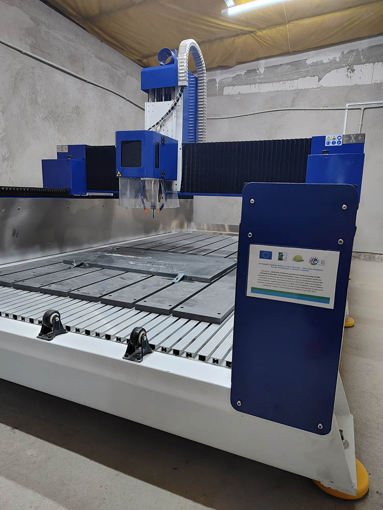 M1325 Fraiseuse CNC pour le bois et la pierre